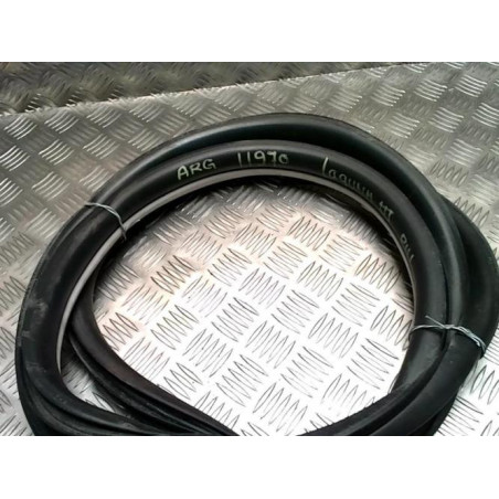 Joint de porte arriere gauche RENAULT LAGUNA 3 PHASE 1 d’occasion