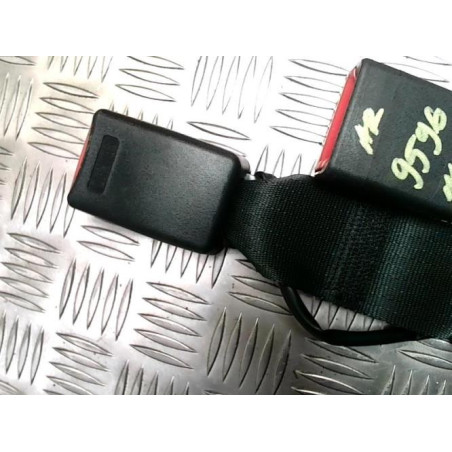Attache ceinture arriere centrale MAZDA 3 3 PHASE 1 d’occasion