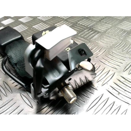 Attache ceinture arriere centrale MAZDA 3 3 PHASE 1 d’occasion