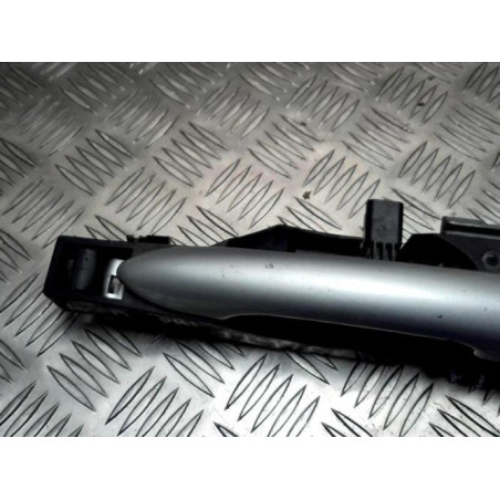 Poignee porte arriere droit RENAULT LAGUNA 3 PHASE 1 d’occasion
