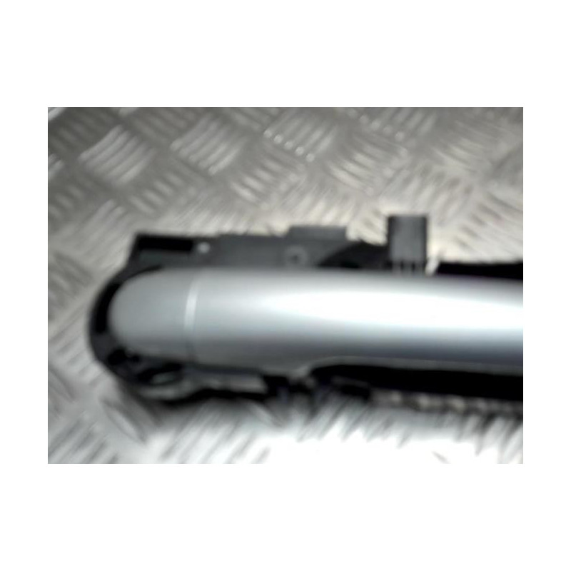 Poignee porte arriere gauche RENAULT LAGUNA 3 PHASE 1 d’occasion