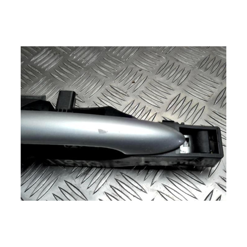 Poignee porte arriere gauche RENAULT LAGUNA 3 PHASE 1 d’occasion