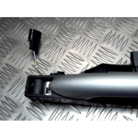 Poignee porte avant droit RENAULT LAGUNA 3 PHASE 1 d’occasion