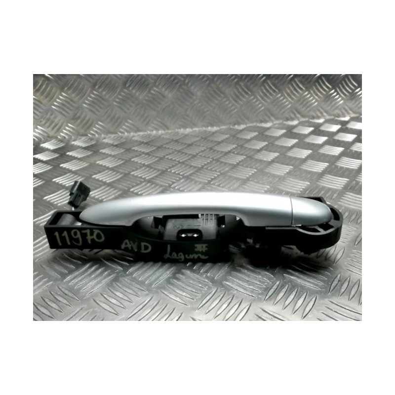 Poignee porte avant droit RENAULT LAGUNA 3 PHASE 1 d’occasion
