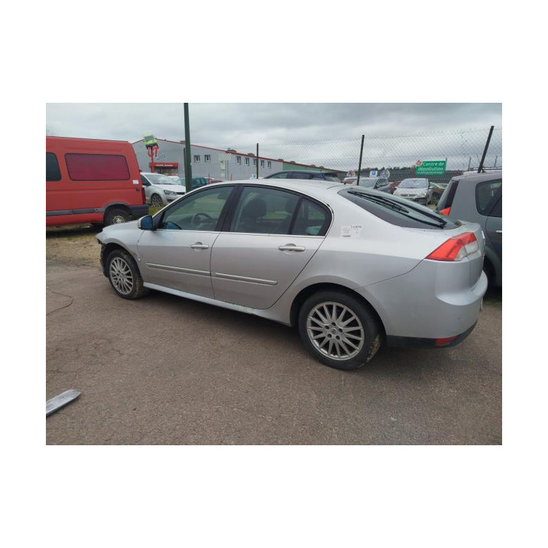 Poignee porte avant droit RENAULT LAGUNA 3 PHASE 1 d’occasion