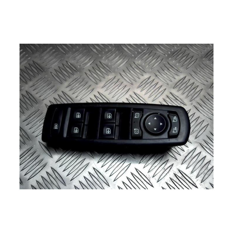 Interrupteur de leve vitre avant gauche RENAULT LAGUNA 3 PHASE 1 d’occasion