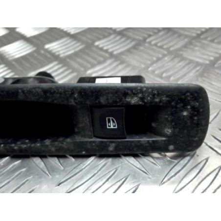 Interrupteur de leve vitre arriere droit RENAULT LAGUNA 3 PHASE 1 d’occasion