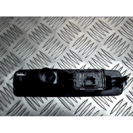 Interrupteur de leve vitre arriere droit RENAULT LAGUNA 3 PHASE 1 d’occasion