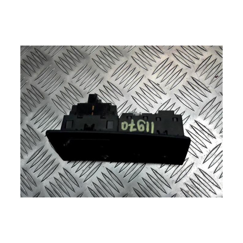 Bouton/Interrupteur RENAULT LAGUNA 3 PHASE 1 d’occasion