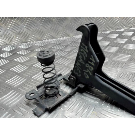 Poignee d'ouverture de capot RENAULT MEGANE 3 PHASE 1 COUPE d’occasion