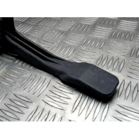 Poignee d'ouverture de capot RENAULT MEGANE 3 PHASE 1 COUPE d’occasion