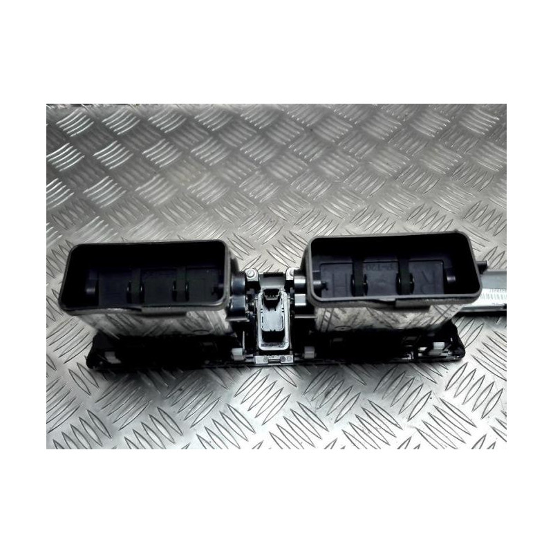 Aerateur tableau de bord MAZDA 3 3 PHASE 1 d’occasion