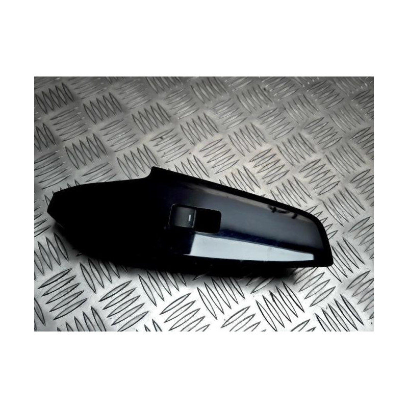 Interrupteur de leve vitre avant droit MAZDA 3 3 PHASE 1 d’occasion