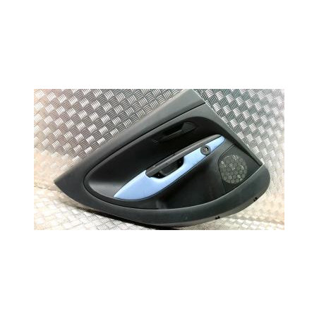 Panneau de porte arriere gauche FIAT GRANDE PUNTO d’occasion
