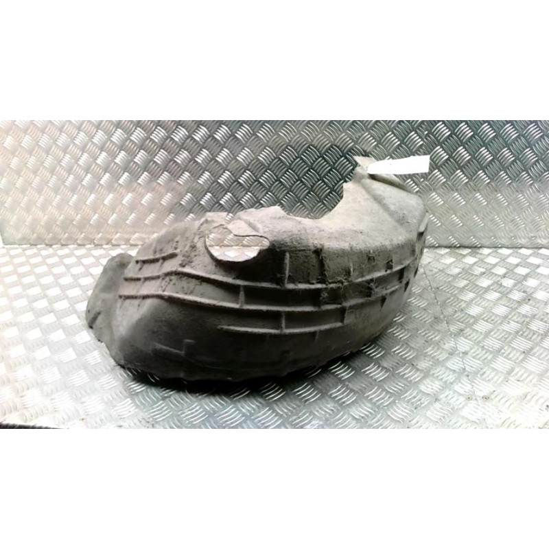 Pare boue arriere droit FORD FIESTA 6 PHASE 1 d’occasion