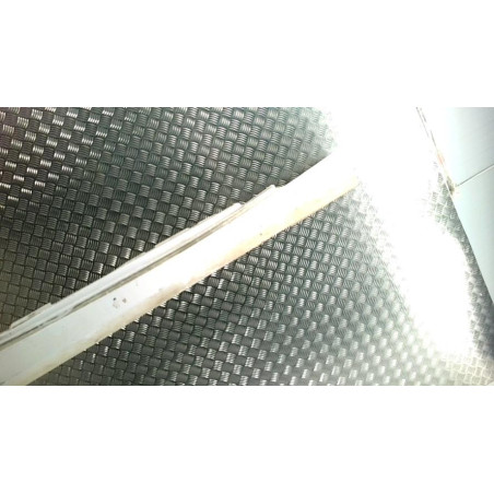 Bas de caisse droit BMW SERIE 1 E81 d’occasion