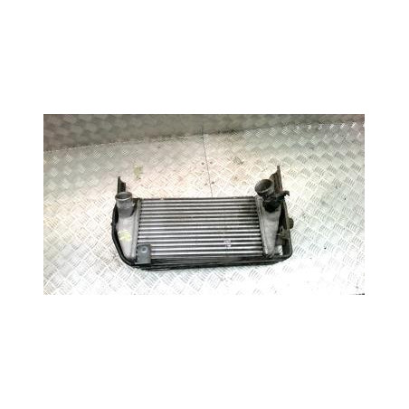 Echangeur air (Intercooler) KIA CARNIVAL 2 d’occasion