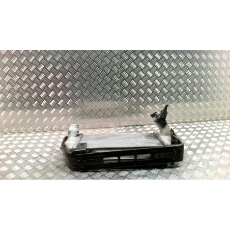 Echangeur air (Intercooler) KIA CARNIVAL 2 d’occasion