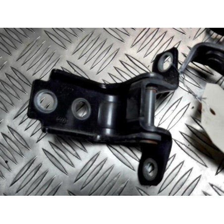 Charniere de porte arriere gauche MAZDA 3 3 PHASE 1 d’occasion