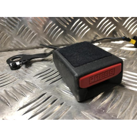 Attache ceinture arriere gauche CITROEN C4 PICASSO 2 PHASE 1 d’occasion