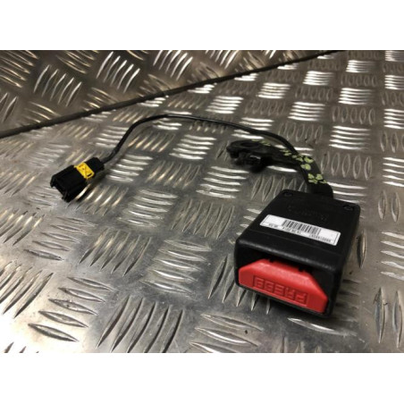 Attache ceinture arriere gauche CITROEN C4 PICASSO 2 PHASE 1 d’occasion