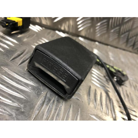 Attache ceinture arriere centrale CITROEN C4 PICASSO 2 PHASE 1 d’occasion