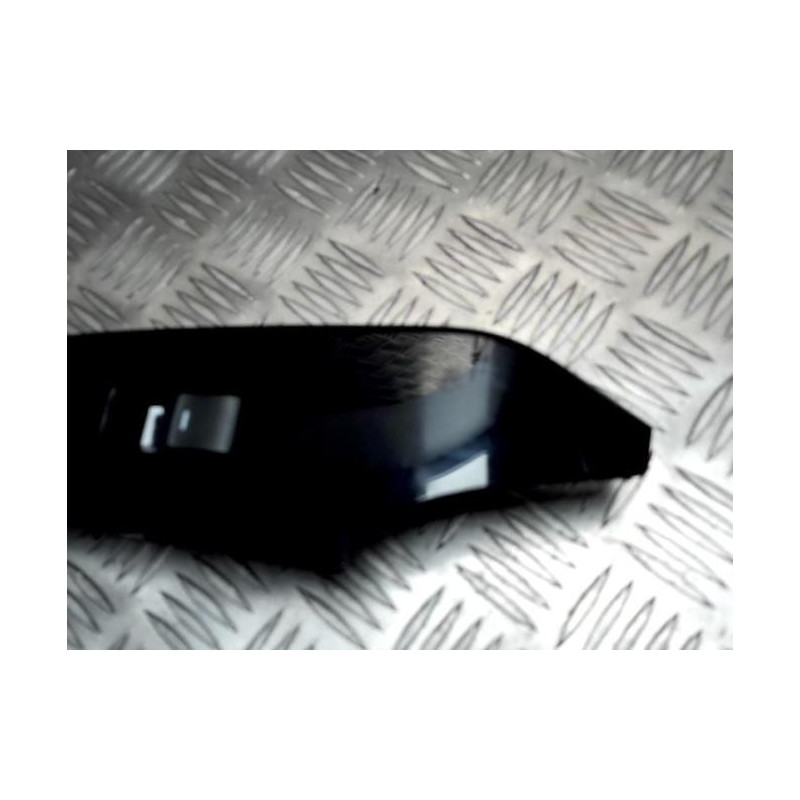 Interrupteur de leve vitre arriere droit MAZDA 3 3 PHASE 1 d’occasion