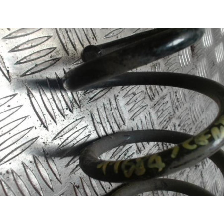 Ressort de suspension arriere droit RENAULT SCENIC 3 PHASE 1 d’occasion