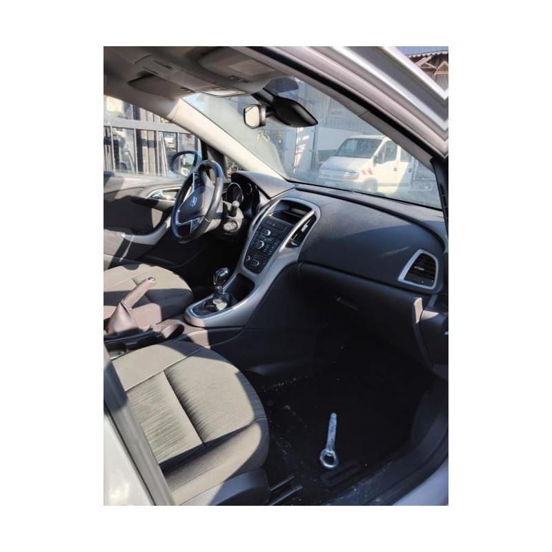 Platine feu arriere gauche OPEL ASTRA J PHASE 1 d’occasion