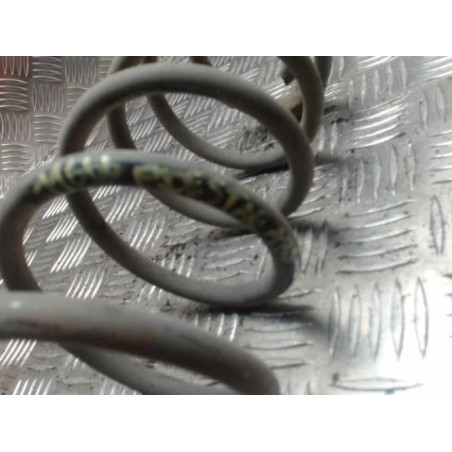Ressort de suspension arriere gauche FORD FIESTA 6 PHASE 1 d’occasion