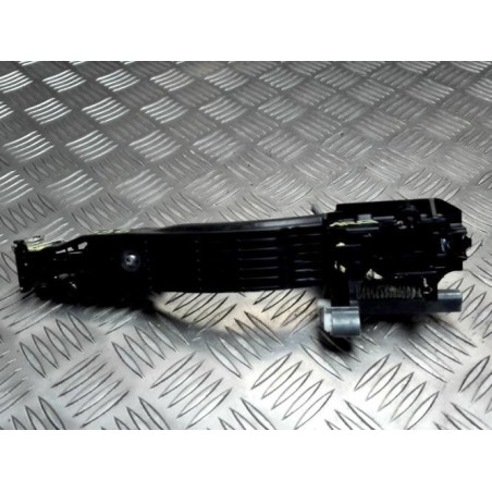 Poignee porte arriere gauche MAZDA 3 3 PHASE 1 d’occasion