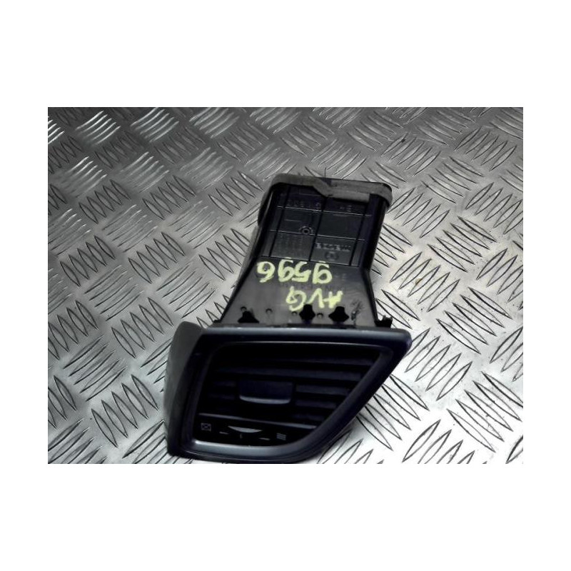 Aerateur tableau de bord avant gauche MAZDA 3 3 PHASE 1 d’occasion