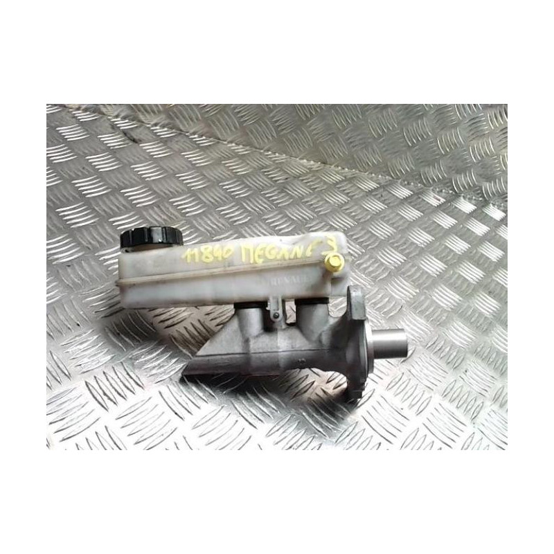 Maitre cylindre (freinage) RENAULT MEGANE 3 PHASE 1 COUPE d’occasion