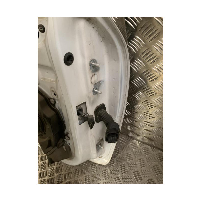 Porte avant gauche RENAULT CLIO 4 PHASE 1 d’occasion