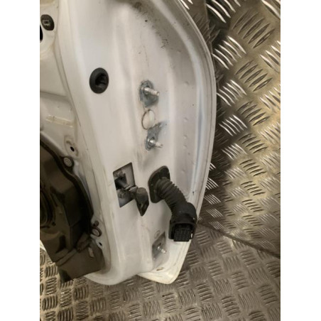 Porte avant gauche RENAULT CLIO 4 PHASE 1 d’occasion