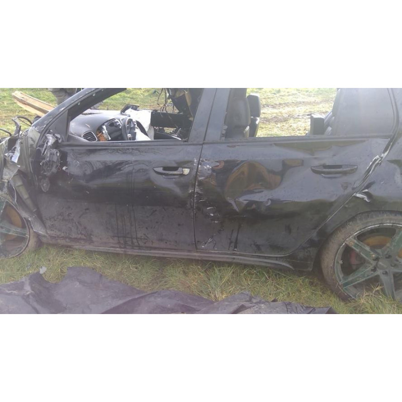 Panneau de porte arriere gauche VOLKSWAGEN GOLF 6 d’occasion