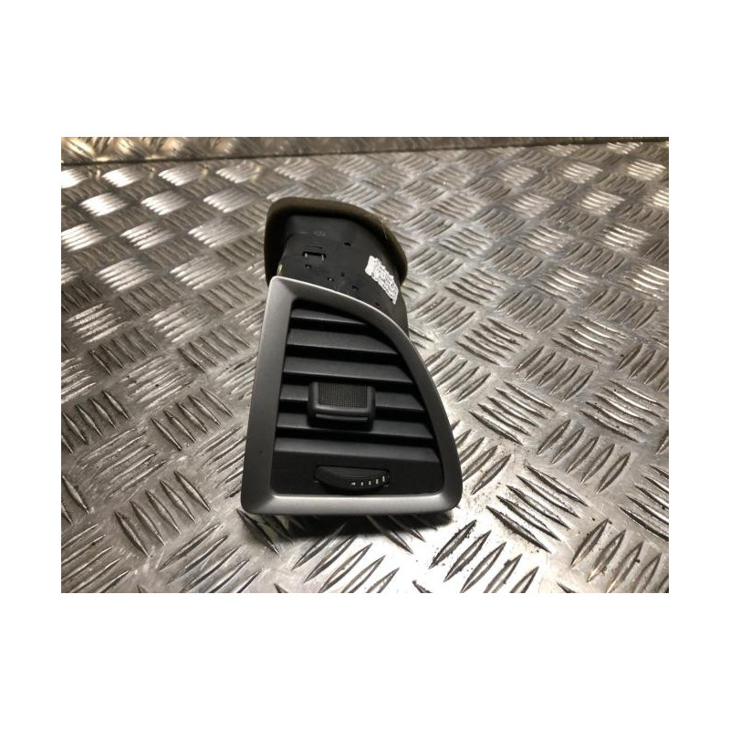 Aerateur tableau de bord avant droit OPEL ASTRA J PHASE 1 d’occasion