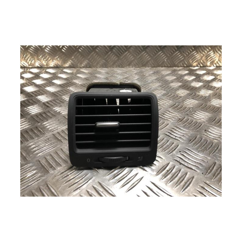 Aerateur tableau de bord avant gauche VOLKSWAGEN GOLF 5 d’occasion