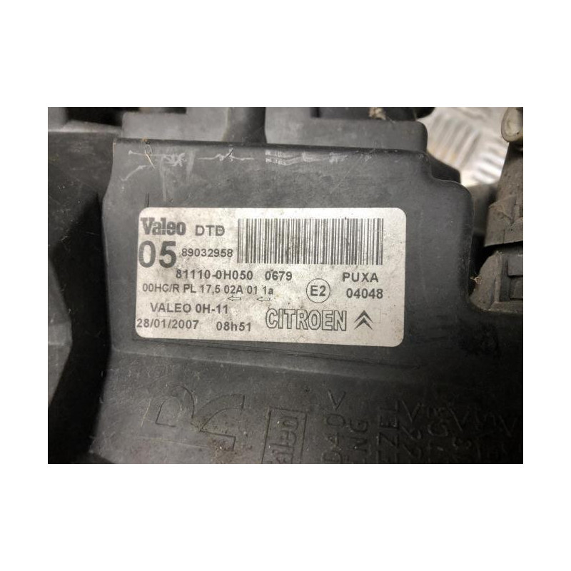 Optique avant principal droit (feux)(phare) CITROEN C1 1 PHASE 1 d’occasion