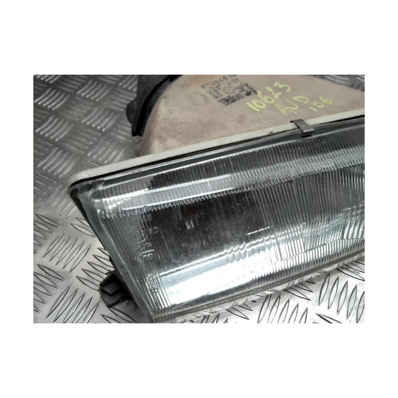 Optique avant principal droit (feux)(phare) PEUGEOT 106 PHASE 1 d’occasion