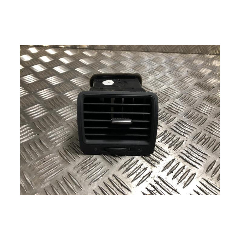 Aerateur tableau de bord VOLKSWAGEN GOLF 5 d’occasion