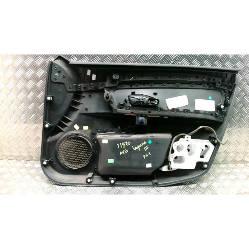 Panneau de porte avant gauche RENAULT LAGUNA 3 PHASE 1 d’occasion