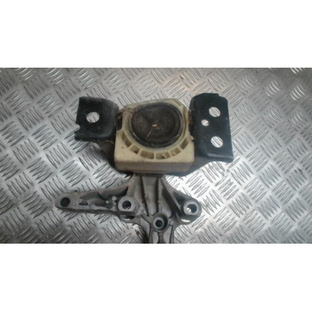 Support moteur DACIA DUSTER 1 PHASE 1 d’occasion