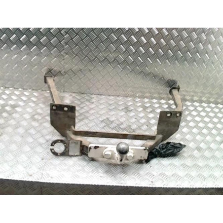 Attelage (boule de remorquage) RENAULT R19 PHASE 2 d’occasion