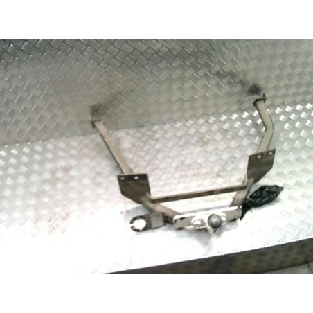 Attelage (boule de remorquage) RENAULT R19 PHASE 2 d’occasion