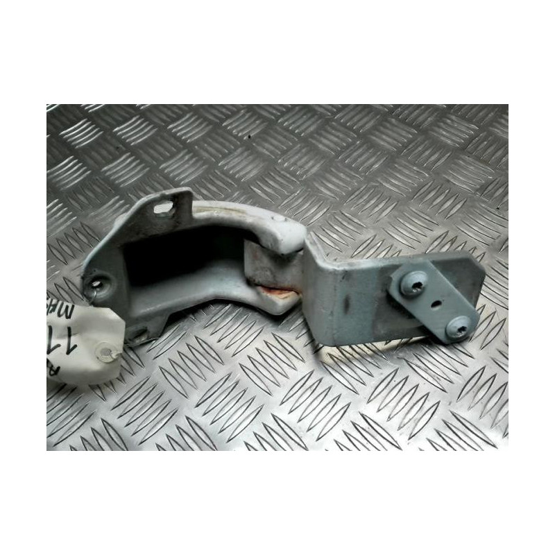 Charniere de porte de coffre droit RENAULT  d’occasion