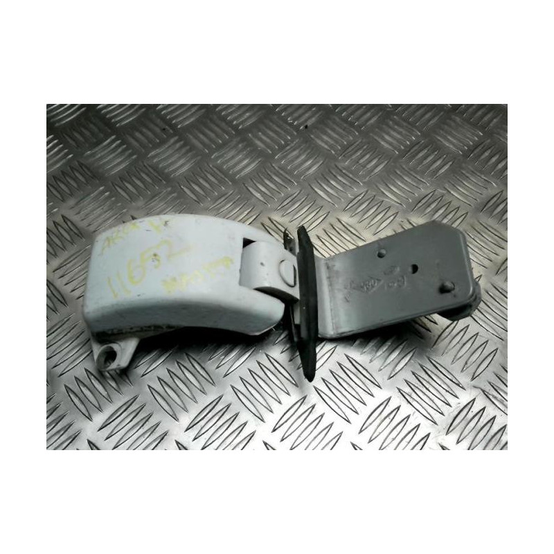Charniere de porte de coffre gauche RENAULT  d’occasion