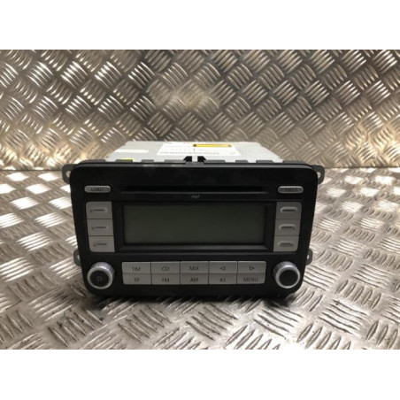 Autoradio d'origine VOLKSWAGEN TOURAN 1 PHASE 2 d’occasion