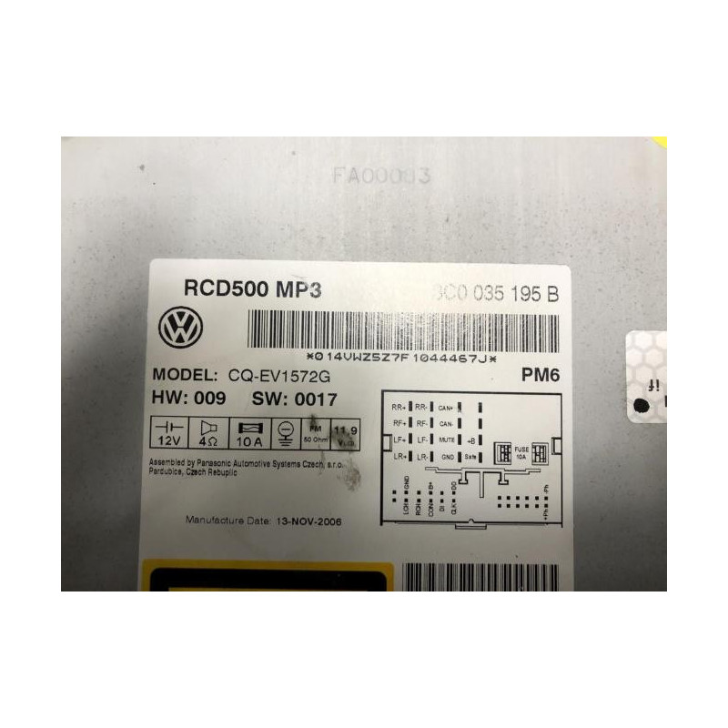 Autoradio d'origine VOLKSWAGEN TOURAN 1 PHASE 2 d’occasion