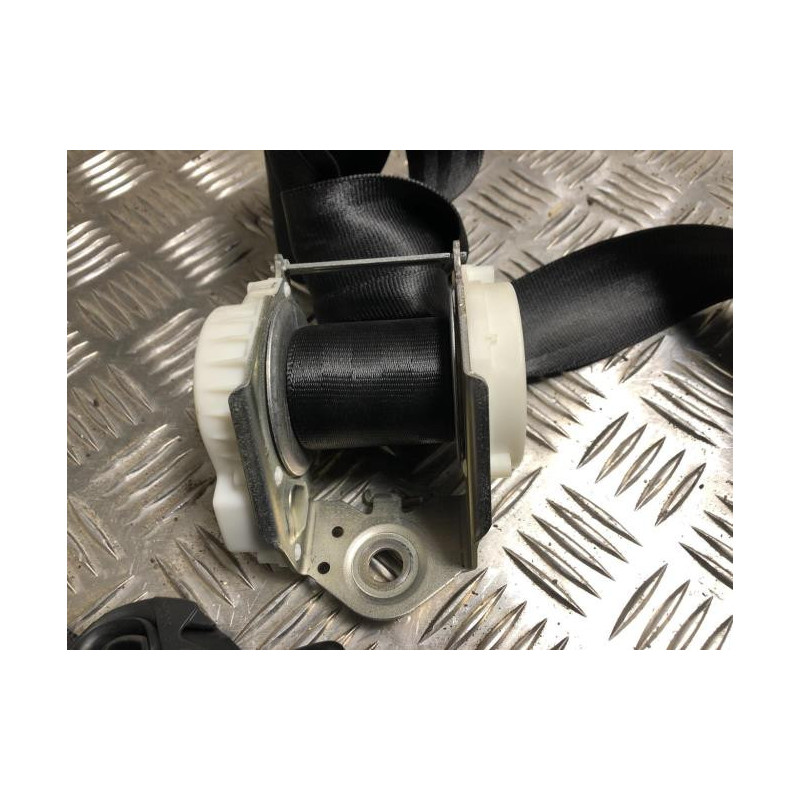 Ceinture arriere gauche VOLKSWAGEN TOURAN 1 PHASE 2 d’occasion
